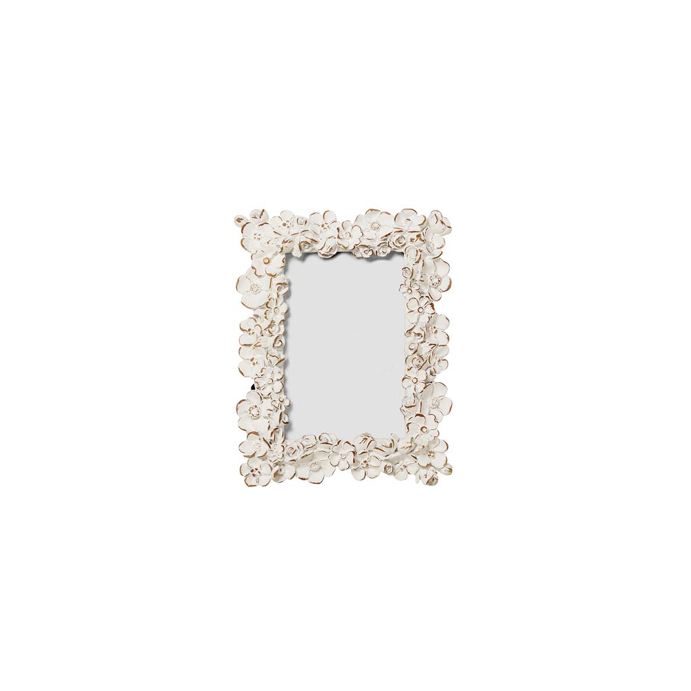 Floral theme photo frame in resin size (external) 17x3x21